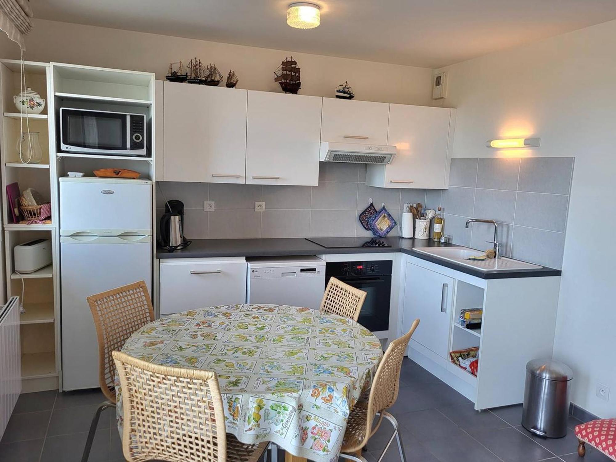 Appartement Rez-De-Jardin, Front De Mer, 4 Pers, Calme, Wifi Gratuit - Fr-1-465-46 메르빌프랑세빌플라쥐 외부 사진